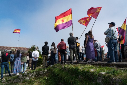 Nosotros siempre supimos el lugar exacto donde estaba enterrado mi abuelo : identifican los restos del primer militar que se opuso al golpe de estado del 18 de julio de 1936