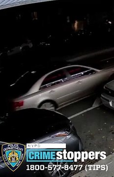 Suspects wanted for 5 Bronx, Queens gunpoint robberies 2