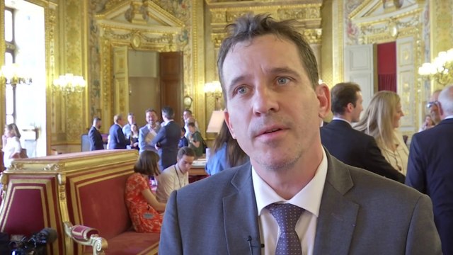 « Au Sénat ça va vite, je pensais que le rythme serait moins soutenu », affirme Raphaël Daubet