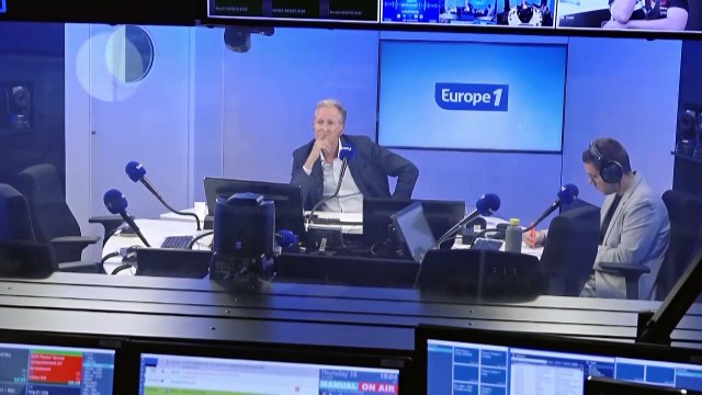 «Ils ont manqué énormément de courtoisie» : le jeune député RN dénonce le comportement des Insoumis qui ne lui ont pas serré la main