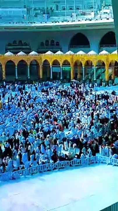 حضرت عمرؓ عنہ نے لوگون سے کہا اس وقت رسول اللہ ﷺ پر تکلف کا گلبہ ہے