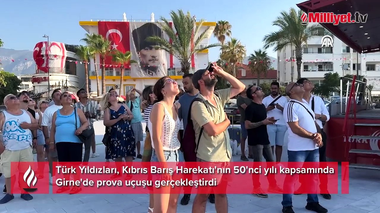 Türk Yıldızları, Kıbrıs Barış Harekatı'nın 50'nci yılı kapsamında prova uçuşu gerçekleştirdi