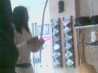 Ben (EBENE - Capoeira Paris) & Issa - Aduna style - Berimbau