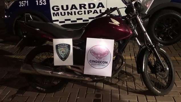 Moto com placa adulterada furtada em Minas Gerais é apreendida no Floresta