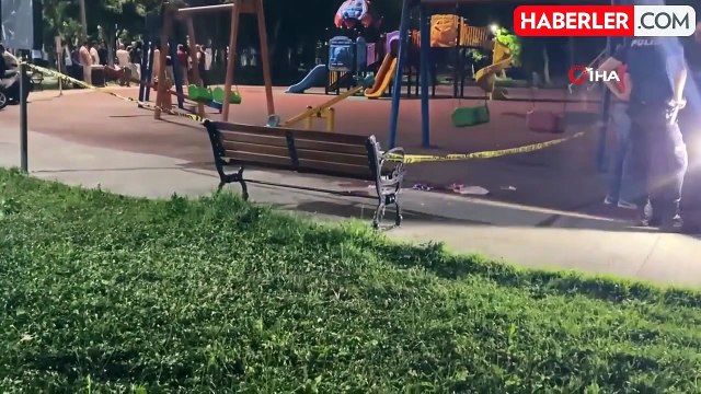 Eyüpsultan'da silahlı saldırı: Parkın ortasında 2 kişiyi silahla vurarak yaraladı
