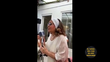 ⭐La diva ELSA AGUIRRE nos deleita cantando a CAPELLA a los 92 AÑOS⭐