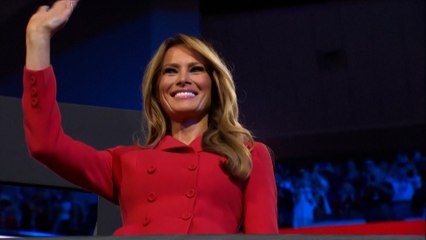 Melania Trump reaparece la última noche de convención republicana