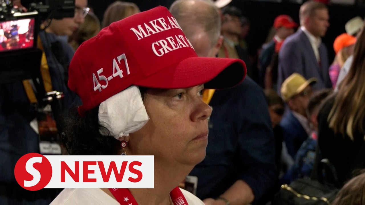 Trump-style fake ear bandages a trend at the RNC