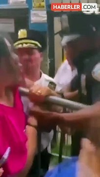 New York'ta meclis üyesi, polis memurunun kolunu ısırdığı iddiasıyla gözaltına alındı