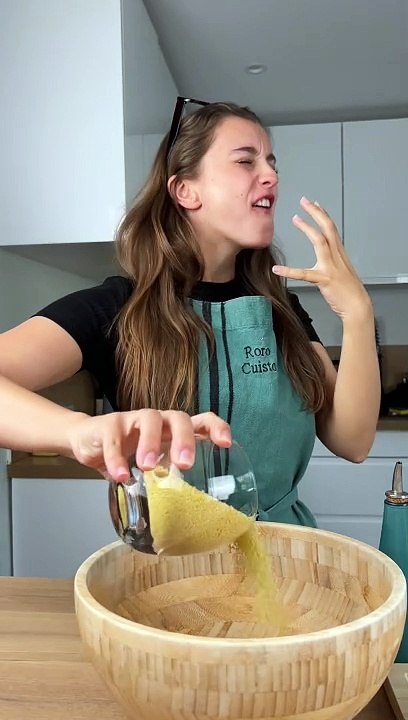 CETTE VIDÉO N’A AUCUN SENS 