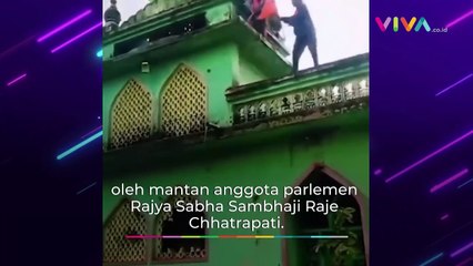 VIDEO Massa Membabi Buta Hancurkan Masjid di India