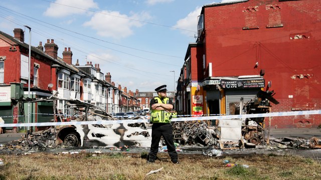 Video shows shocking aftermath of riots in Leeds suburb overnight