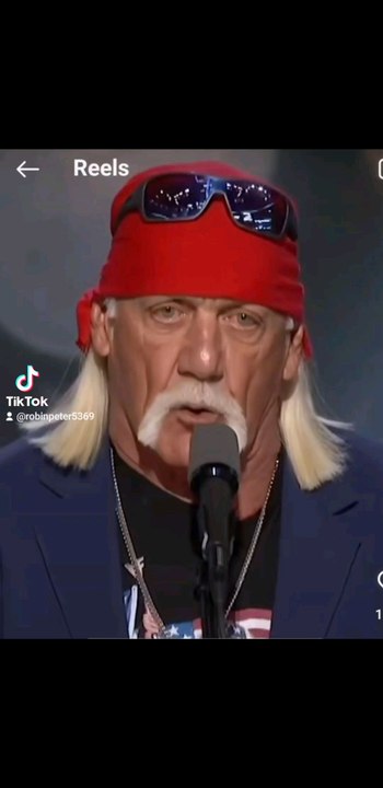 Hulk Hogan goes MAGA
