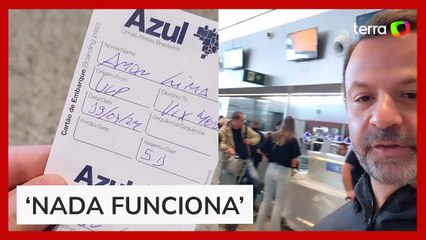 Membro da Família Lima mostra check-in manual após apagão cibernético