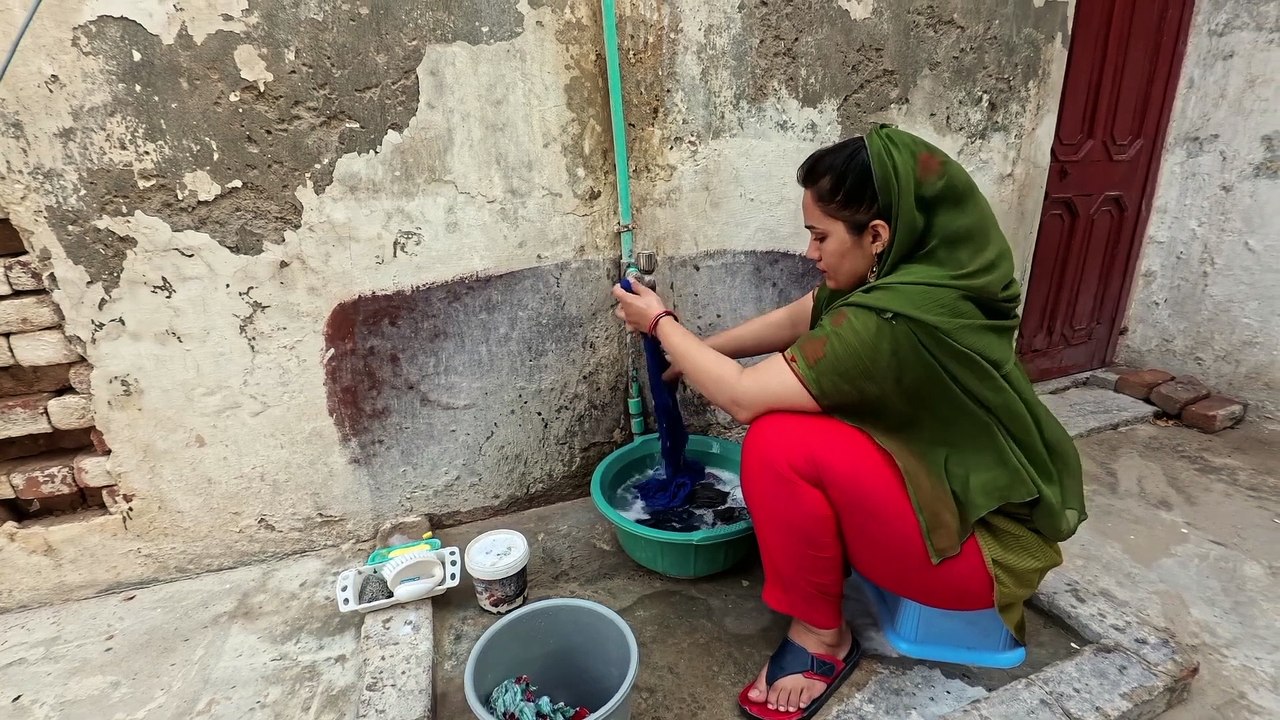 washing clothes makeover by hand