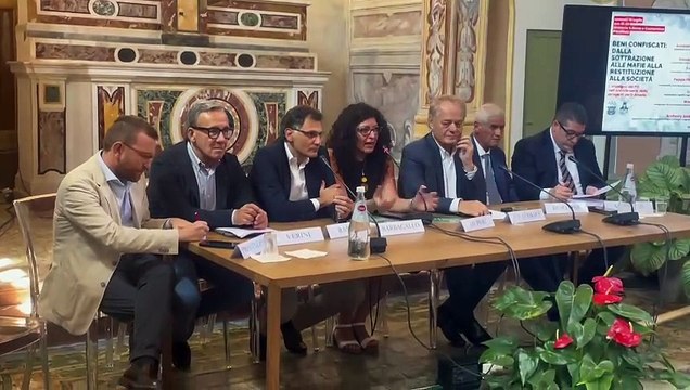 Per la prima volta si sono riuniti a Palermo i componenti della commissione antimafia regionale e nazionale.