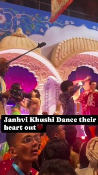 Jahnvi and Khushi Kapoor dance at Anant-Radhika's Wedding Ceremony ✨ #AnantRadhikaCelebration #ARWeddingCelebrations #AnantRadhikaWedding #anantandradhika #anantambaniwedding #anantwedsradhika #AnantRadhika #radhikamerchant #anantambaniradhikamerchantwe