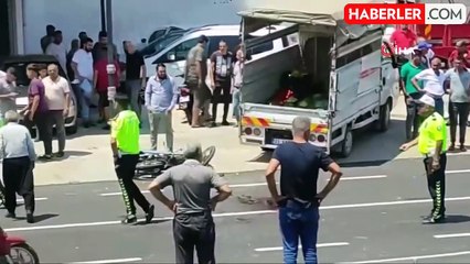 Motosiklet kamyonete çarptı, fırlayan yolcuyu da başka araç ezdi: 2 yaralı