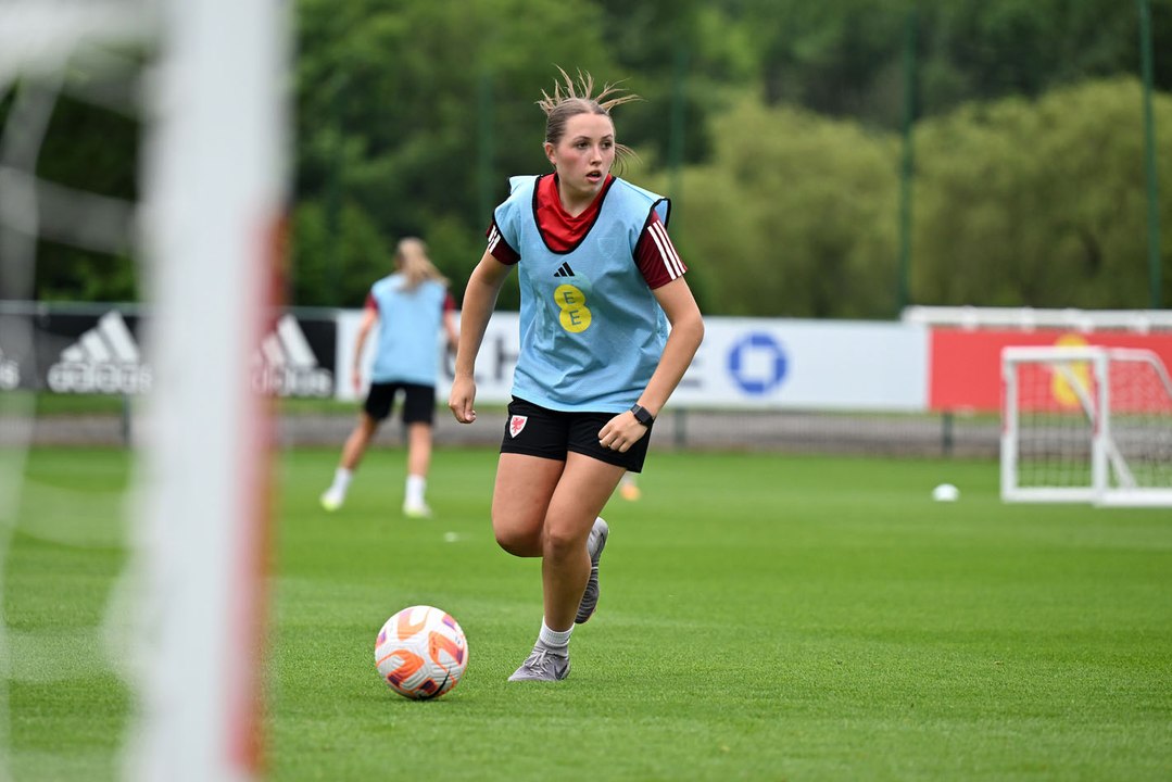 Interview with Tianna Teisar, Cadi Rodgers and Mared Griffiths