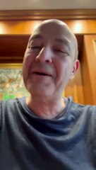 عمرو أديب يدافع عن أحمد حلمي بسبب فيلم النونو