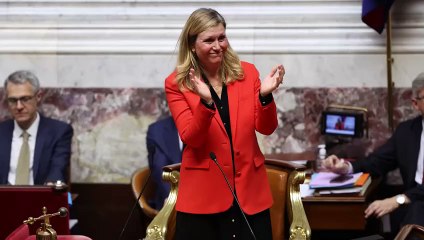 GALA VIDEO - Yaël Braun-Pivet réélue à la tête de l’Assemblée, Mathilde Panot outrée : “Des magouilles et combines”