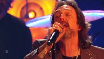 She Talks to Angels (with Darius Rucker) - The Black Crowes (live)