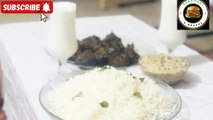 Beef steak,white rice and white sauce