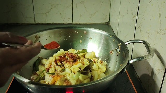 mix aloo gobhi matar paneer sabji #recipe veg मिक्स आलू गोभी मटर पनीर सब्जी रेसिपी वेज#