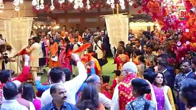 Nita Ambani Warmly Welcome Her Mother With A Loving Embrace At Mameru Ceremony Of Anant Ambani And Radhika Merchant #nitaambani #mukeshambani #anantamban…