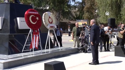 Cumhurbaşkanı Erdoğan, KKTC'de Atatürk Anıtına çelenk sundu