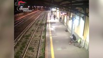 Lissone, calci e pugni e spintonato sui binari del treno per rubargli cellulare e monopattino
