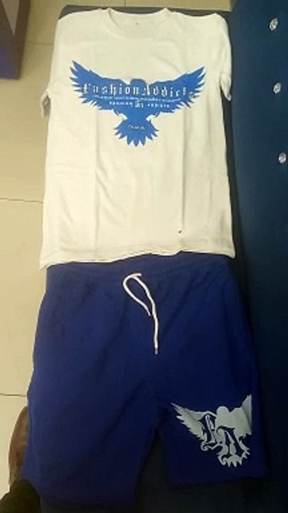 The Voice of World community / American fashion