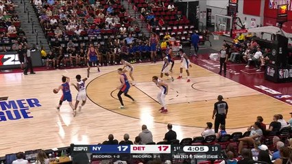 Tyler Kolek's stunning spinning assist