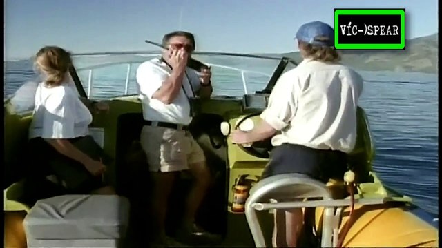 Al Cuidado de la Naturaleza: Bernd y los Delfines - Documental (1995) - Español Latino