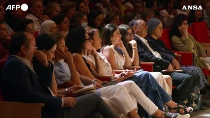 Amman, l'orchestra giovanile palestinese esegue melodie di resistenza