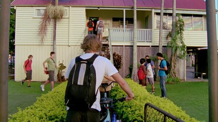 Lightning Point - 1x15 Pôles opposés