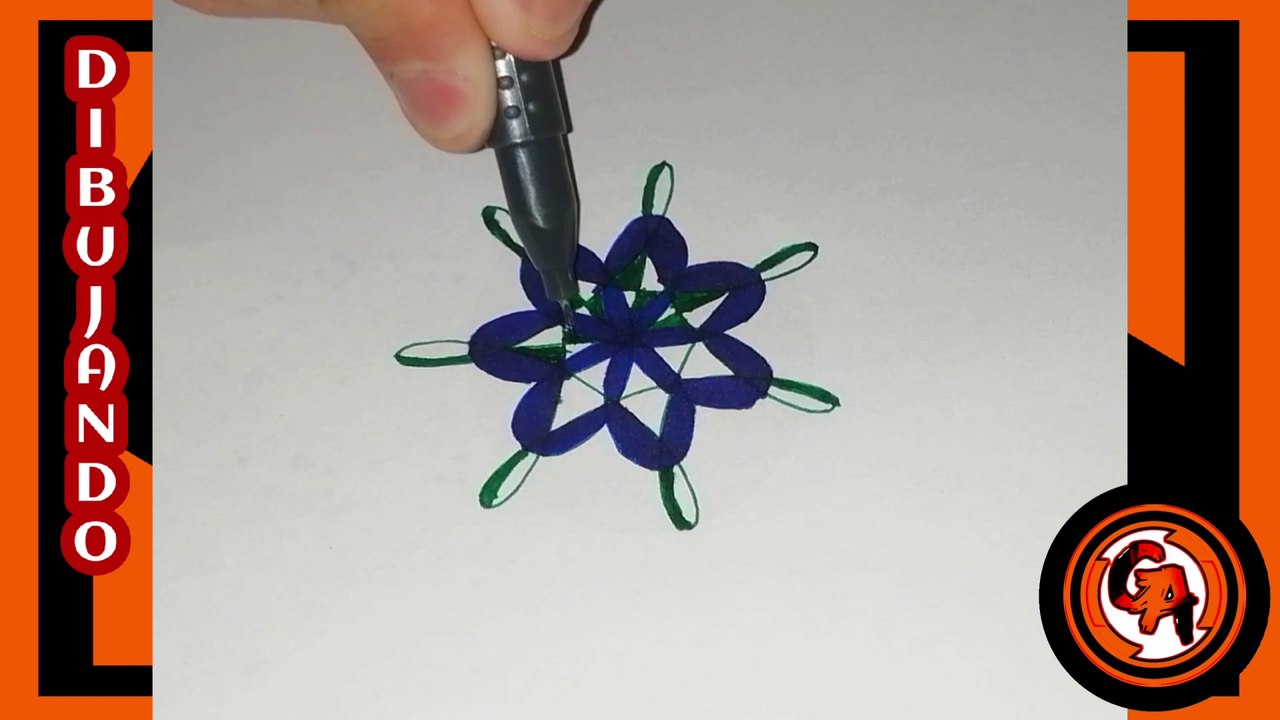 (VIDEO #5) ️️ DIBUJANDO un hermoso diseño geométrico con marcadores de colores y un espirógrafo.