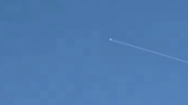 Husiler, İsrail’e balistik füze fırlattı