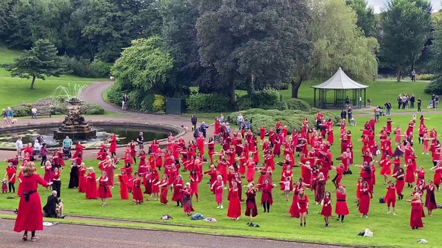Hundreds of people dress up as Kate Bush as the Most Wuthering Heights Day Ever returned to Preston’s Avenham Park