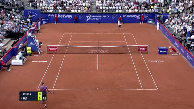 Hambourg - Face à Zverev, Fils remporte le plus beau titre de sa jeune carrière