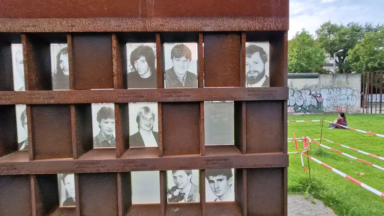 Morts en voulant franchir le Mur