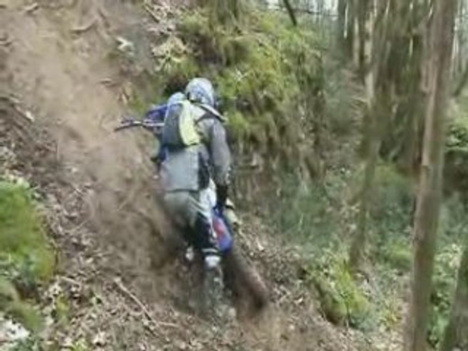 enduro Stop please de david.. mai que lui pas la moto lol