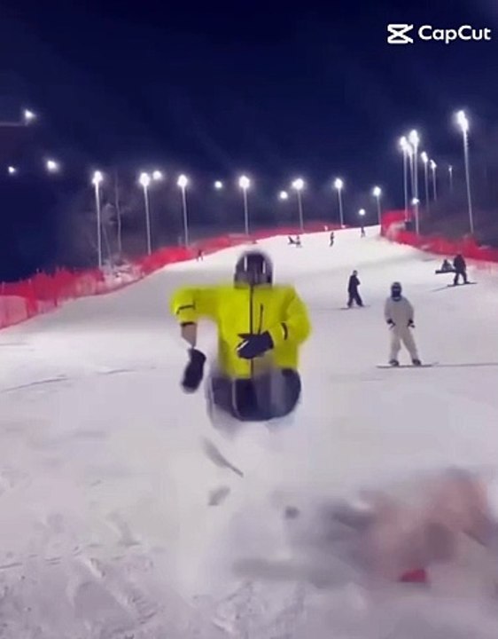 Skiing fail