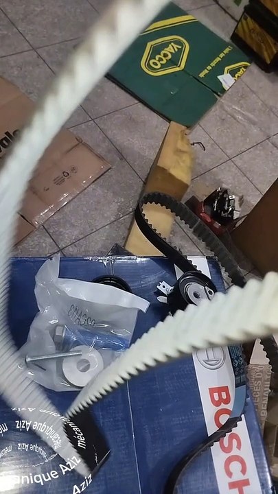 La différence entre courroie distribution Dacia dokker et courroie distribution Renault Express