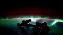 Astronauta da Estação Espacial dá-lhe o vídeo ideal para começar a semana