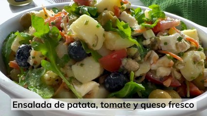 Ensalada de patata, tomate y queso fresco