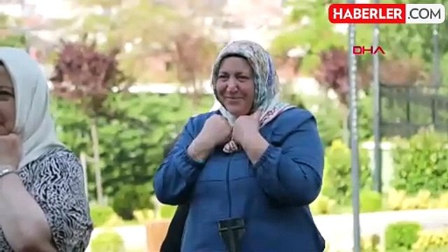 Bağcılar Belediyesi Yaşlılar İçin Kahkaha Seansı Düzenledi