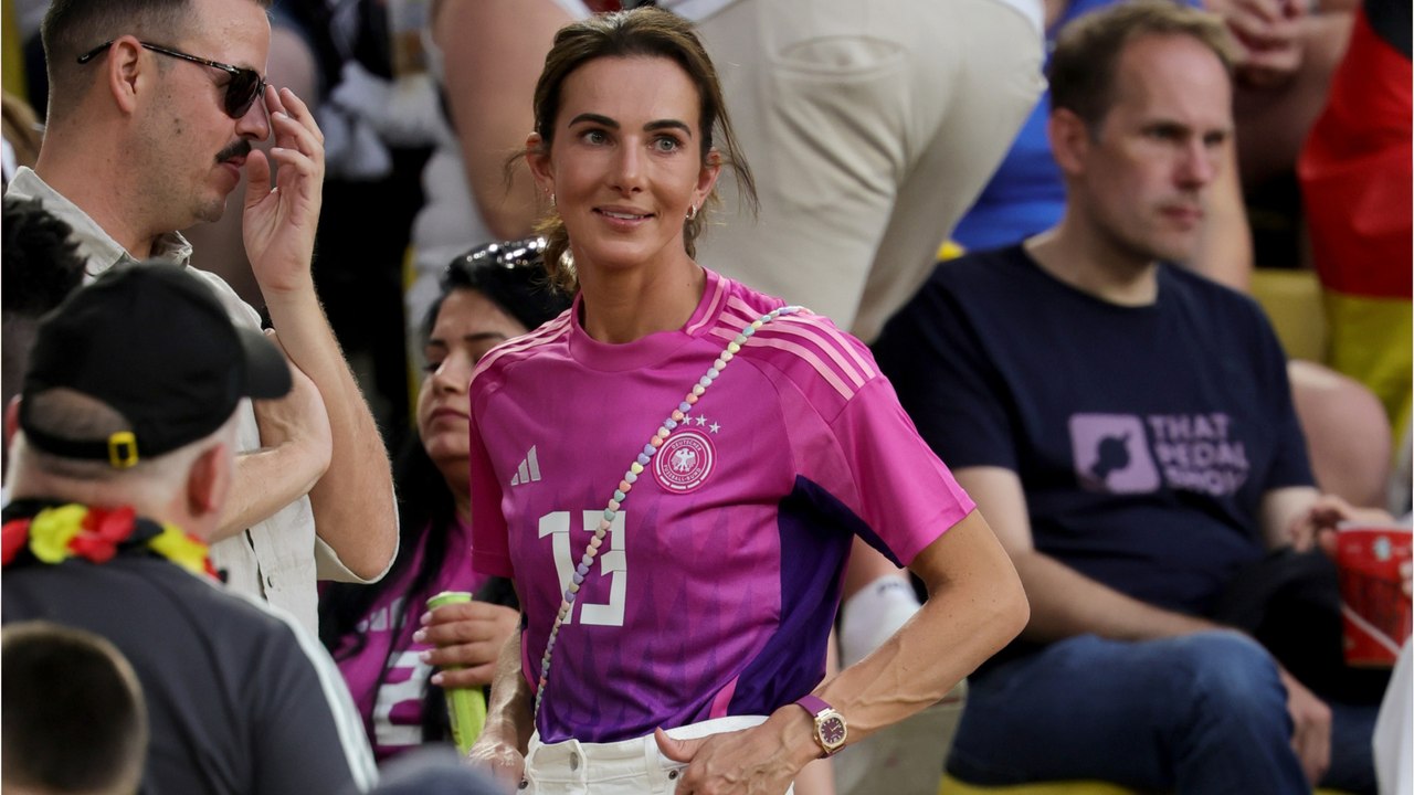 Nach Bodyshaming: Thomas Müllers Frau Lisa macht Hatern eine klare Ansage