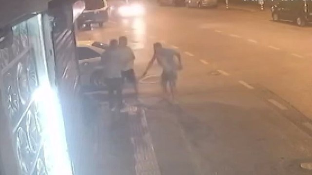 Kız arkadaş tartışmasında bacağından vuruldu