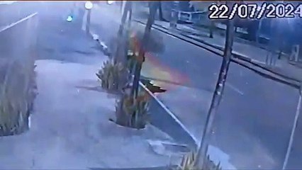 Câmera de segurança mostram momento do sinistro em Boa Viagem; veja